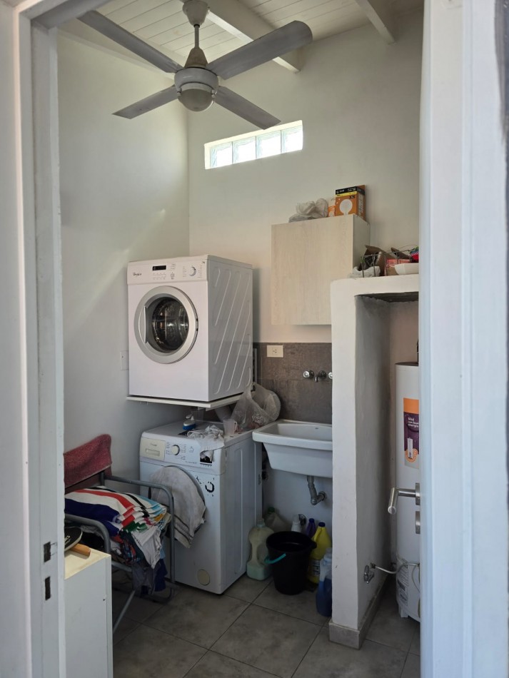 Dto. 3 ambientes con quincho con parrilla y terraza , excelente estado y ubicacion