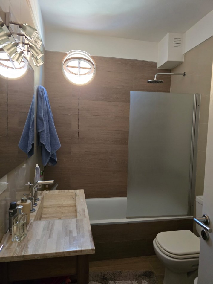 Dto. 3 ambientes con quincho con parrilla y terraza , excelente estado y ubicacion