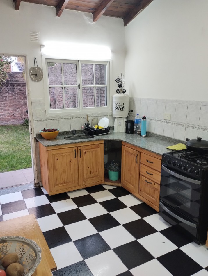 PH Chalet 3 amb al frente con entrada de auto y fondo libre APTA CREDITO!!