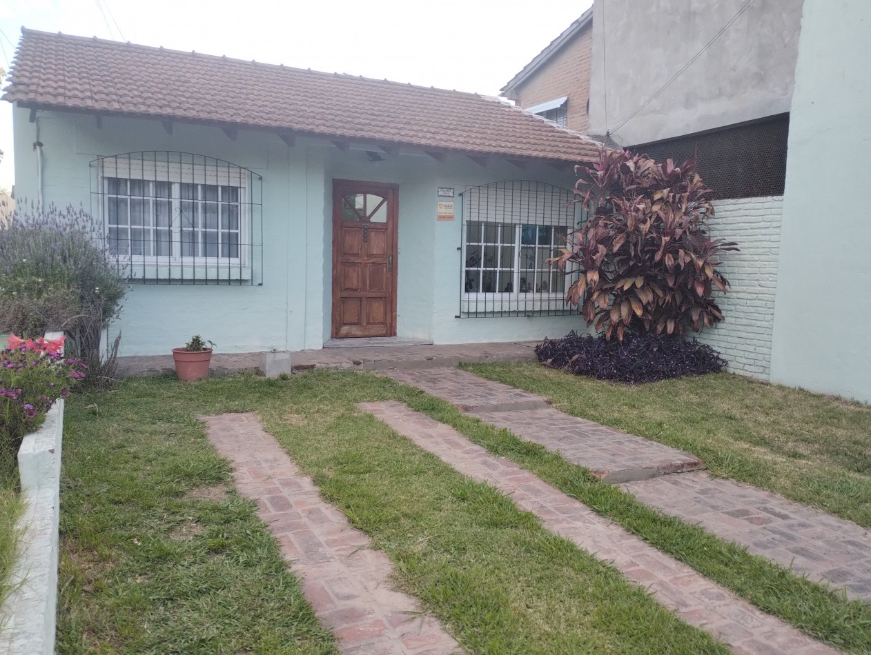 PH Chalet 3 amb al frente con entrada de auto y fondo libre APTA CREDITO!!